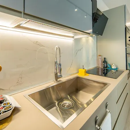 Locazione Turistica L'aurora Apartment