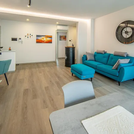 Locazione Turistica L'aurora 阿尔巴